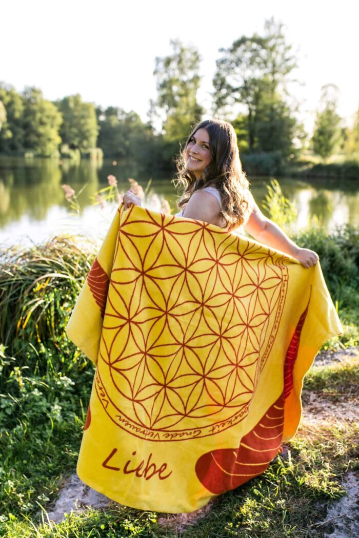 Biologisch katoenen deken LOVE, oranje - Afbeelding 3