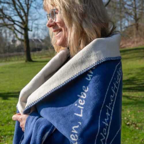 energie-deken-vrede-naturel-indigo
